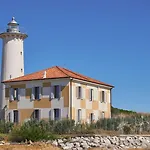 Welcoming Two-bedroom In Bibione-beahost * Bibione