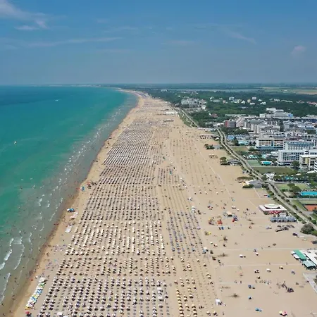 Apartment Beautiful Two-bedroom In - Beahost Bibione