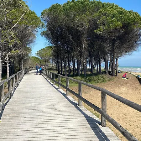 Welcoming Two-bedroom In Bibione-beahost * Bibione