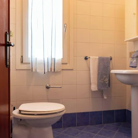 Welcoming Two-bedroom In Bibione-beahost * Bibione